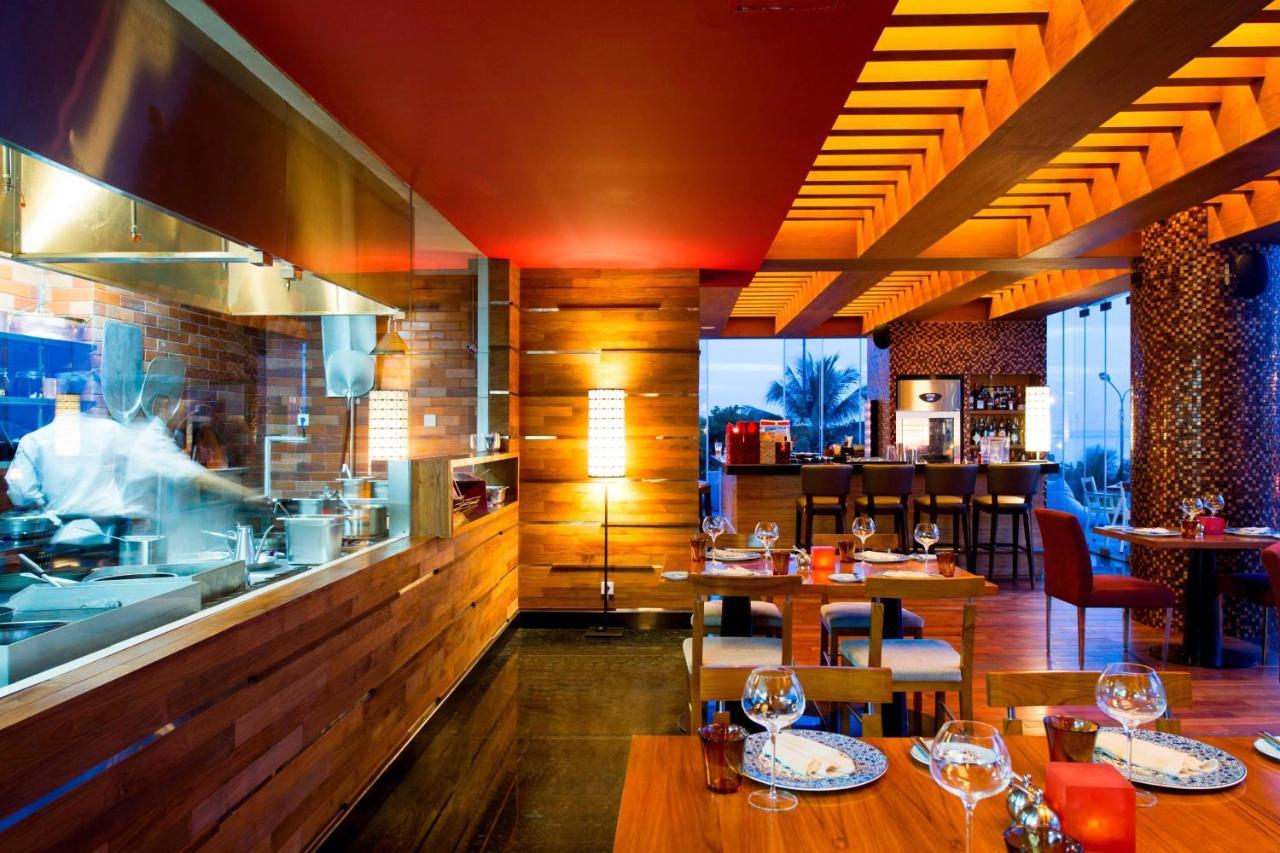 Sheraton Bali Kuta Resort Kültér fotó The interior of the restaurant