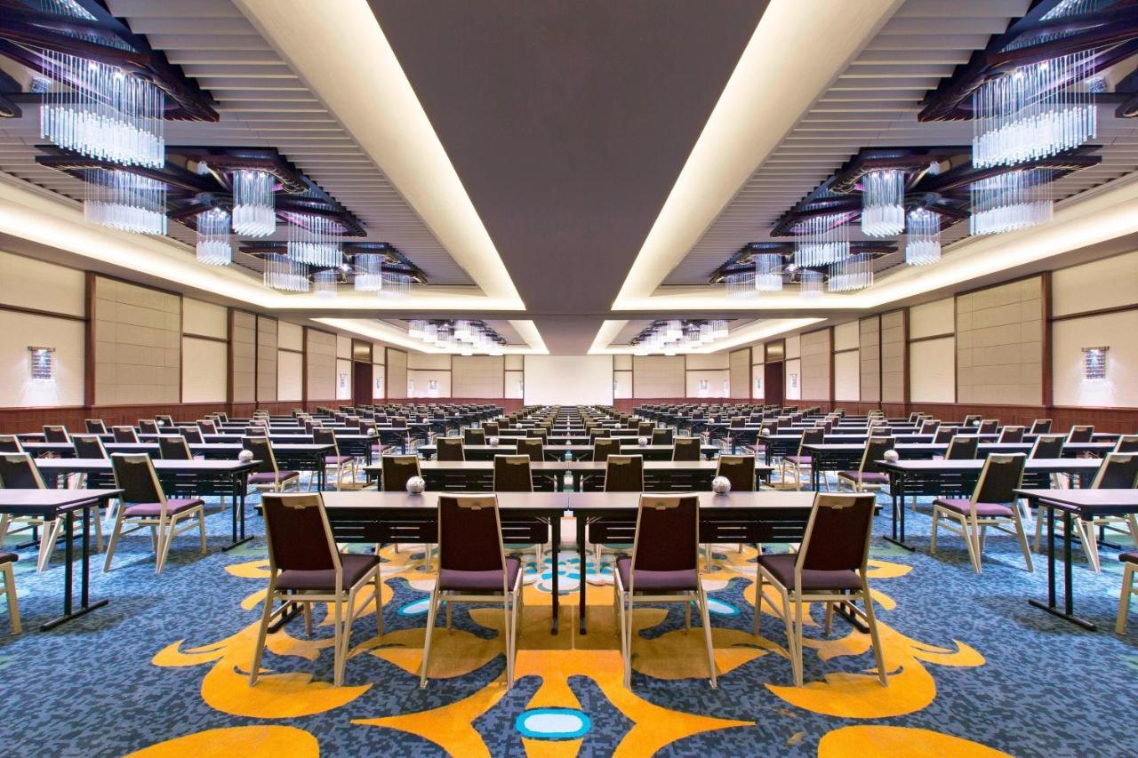 Sheraton Bali Kuta Resort Kültér fotó The Grand Ballroom